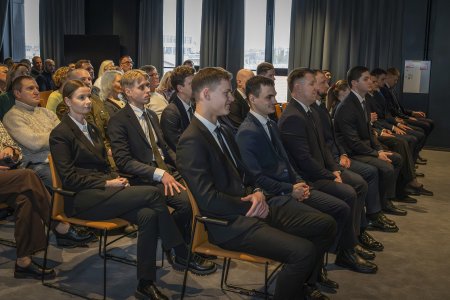 Vadovybės apsaugos tarnyboje paminėti metų pasiekimai ir naujų pareigūnų priesaika